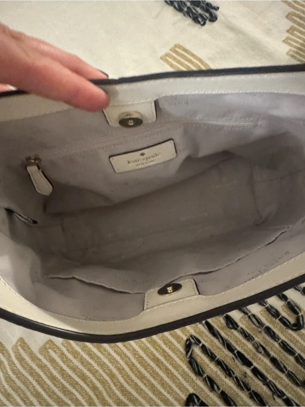 Kate spade White Leather Shoulder Bag